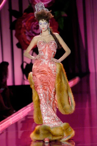 Look 7